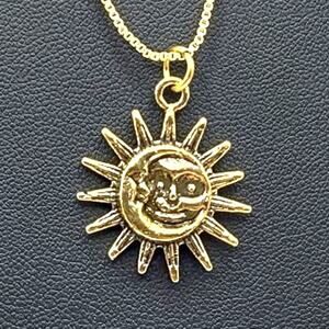 18k Gold Plated Necklace Sun & Moon VTG BOHO Fashion Hippie Astrology Gift NEW!